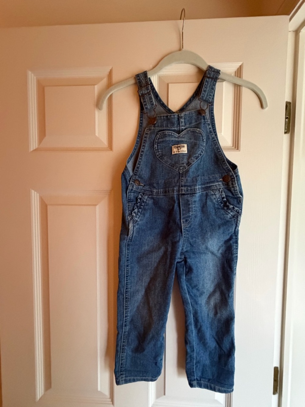 Osh Kosh Heart overalls 3T